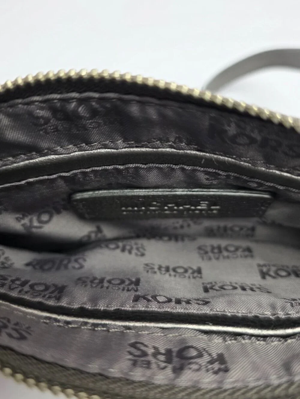 Michael Kors Gray MK Logo Wristlet Handbag Clutch Bag Wallet